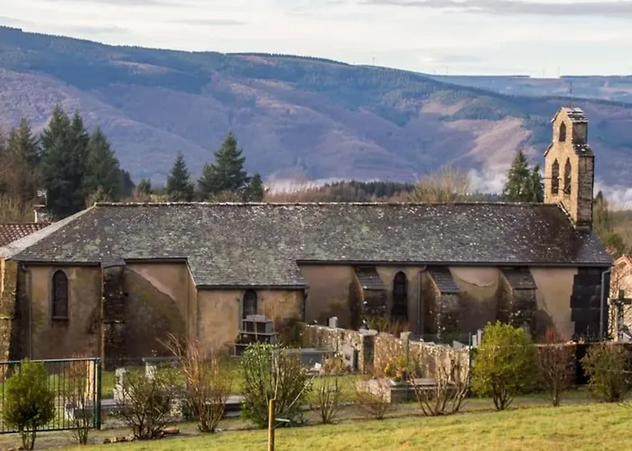 Familial Du Vintrou 度假居 *